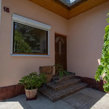 Szélcsend Apartamento